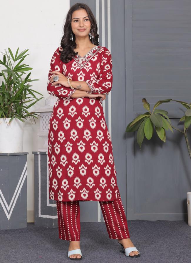 Rayon Red Casual Wear Printed Readymade Kurti With Pant